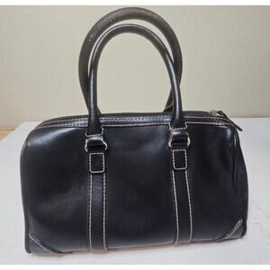 Wilsons Leather‎ Maxima Black Sturdy purse. See pics for details. Coach Vibe